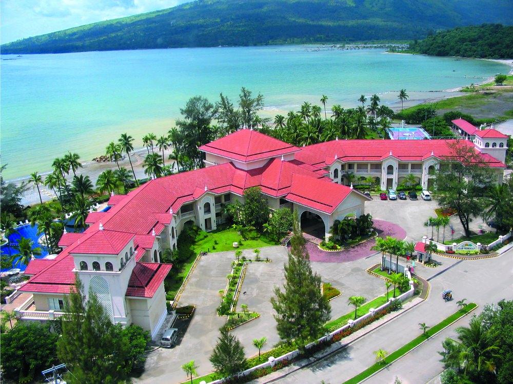 Club Morocco Resort And Country Club Subic Bagian luar foto