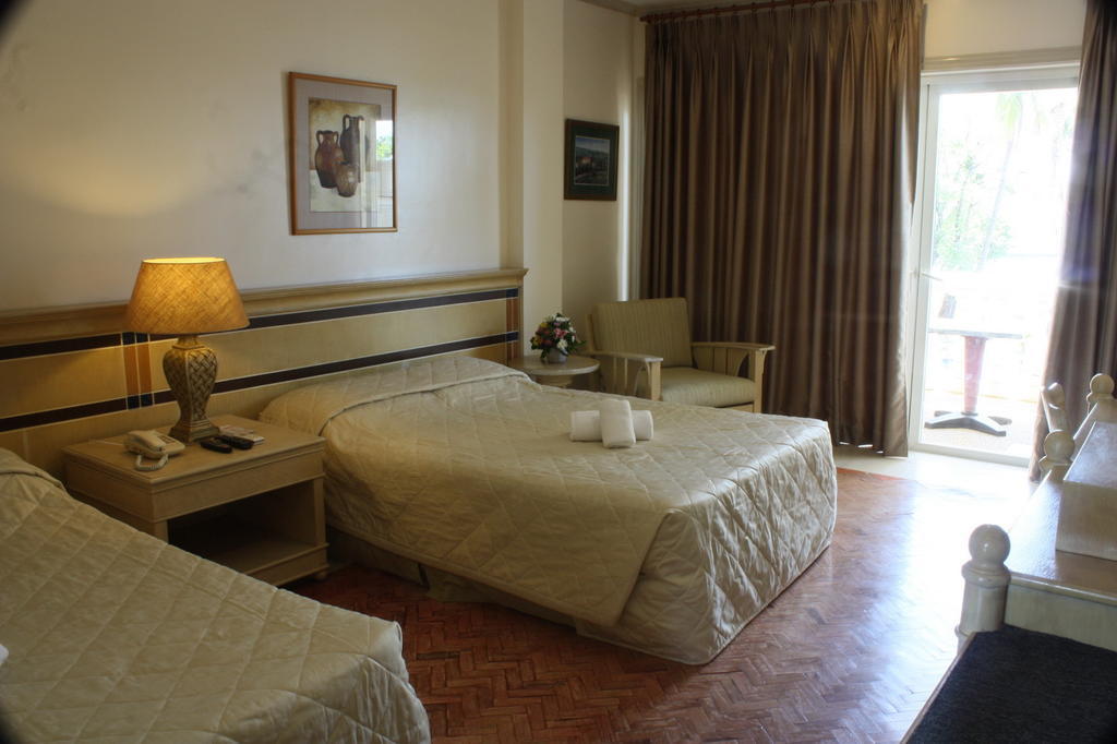 Club Morocco Resort And Country Club Subic Ruang foto